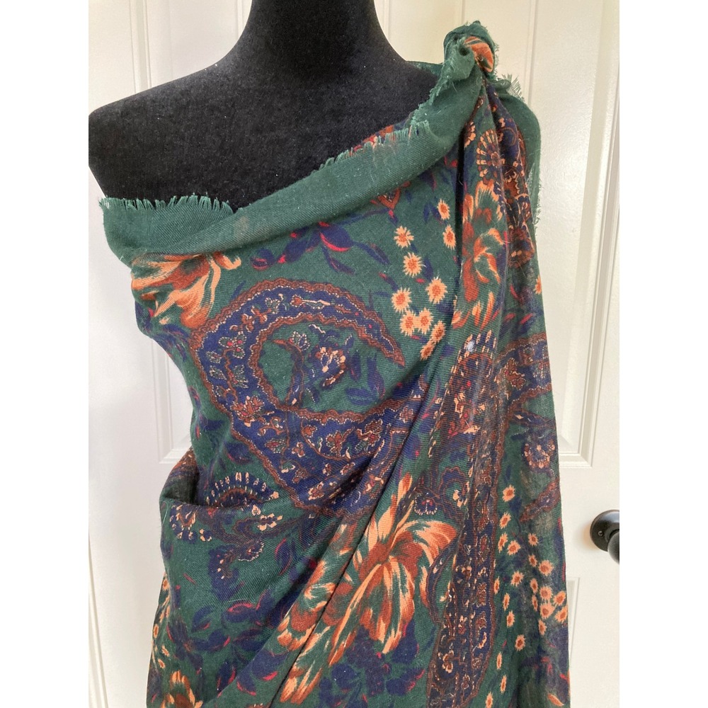 Vintage Style Made in Italy Green Floral Paisley Print Fringe Wrap Scarf Shawl - Picture 5 of 8